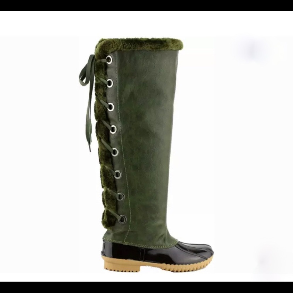 Nature Breeze Women's Faux Fur Lace Up Duck Boots